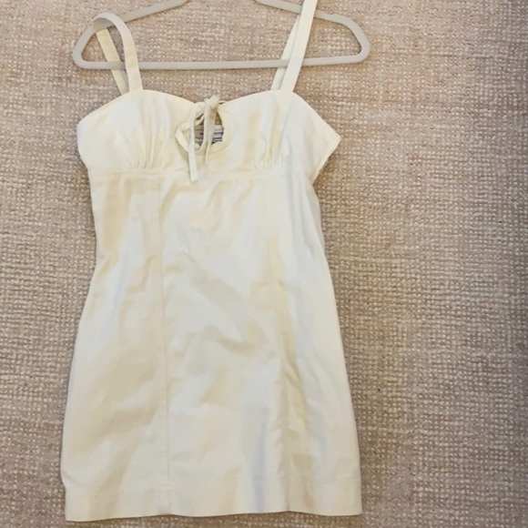 NWT UO Denim Keyhole Mini Dress - Picture 2 of 3